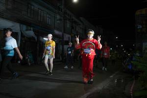 BIB: 
                            <button type="button" onclick="openModal(26218434)" class="btn btn-primary btn-sm float-right btn-popup" data-toggle="modal" data-target=".modal-high-quality">
                        <i class="fas fa-shopping-cart"></i> Add to Cart
                    </button>
                                            <button type="button" onclick="isThisMe(26218434, true)" class="btn btn-success btn-sm float-right btn-popup btn-isme hidden" data-toggle="tooltip" data-placement="bottom" title="นี่คือรูปของคุณใช่ไหม คลิกที่นี่เพื่อเอาเข้าอัลบั้ม">
                        <i class="fas fa-plus"></i> Add to album
                    </button>
                    <button type="button" onclick="isThisMe(26218434, false)" class="btn btn-warning btn-sm float-right btn-popup btn-isnotme hidden">
                        <i class="fas fa-ban"></i> Remove from album
                    </button>