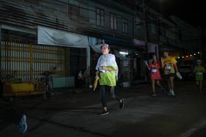 BIB: 
                            <button type="button" onclick="openModal(26217887)" class="btn btn-primary btn-sm float-right btn-popup" data-toggle="modal" data-target=".modal-high-quality">
                        <i class="fas fa-shopping-cart"></i> Add to Cart
                    </button>
                                            <button type="button" onclick="isThisMe(26217887, true)" class="btn btn-success btn-sm float-right btn-popup btn-isme hidden" data-toggle="tooltip" data-placement="bottom" title="นี่คือรูปของคุณใช่ไหม คลิกที่นี่เพื่อเอาเข้าอัลบั้ม">
                        <i class="fas fa-plus"></i> Add to album
                    </button>
                    <button type="button" onclick="isThisMe(26217887, false)" class="btn btn-warning btn-sm float-right btn-popup btn-isnotme hidden">
                        <i class="fas fa-ban"></i> Remove from album
                    </button>