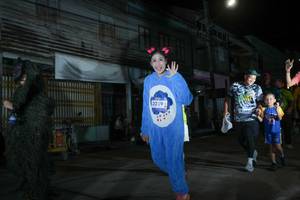 BIB: 
                            <button type="button" onclick="openModal(26219362)" class="btn btn-primary btn-sm float-right btn-popup" data-toggle="modal" data-target=".modal-high-quality">
                        <i class="fas fa-shopping-cart"></i> Add to Cart
                    </button>
                                            <button type="button" onclick="isThisMe(26219362, true)" class="btn btn-success btn-sm float-right btn-popup btn-isme hidden" data-toggle="tooltip" data-placement="bottom" title="นี่คือรูปของคุณใช่ไหม คลิกที่นี่เพื่อเอาเข้าอัลบั้ม">
                        <i class="fas fa-plus"></i> Add to album
                    </button>
                    <button type="button" onclick="isThisMe(26219362, false)" class="btn btn-warning btn-sm float-right btn-popup btn-isnotme hidden">
                        <i class="fas fa-ban"></i> Remove from album
                    </button>