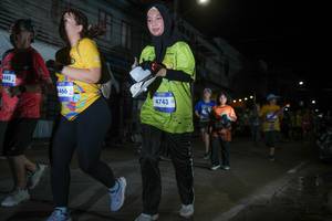 BIB: 
                            <button type="button" onclick="openModal(26218591)" class="btn btn-primary btn-sm float-right btn-popup" data-toggle="modal" data-target=".modal-high-quality">
                        <i class="fas fa-shopping-cart"></i> Add to Cart
                    </button>
                                            <button type="button" onclick="isThisMe(26218591, true)" class="btn btn-success btn-sm float-right btn-popup btn-isme hidden" data-toggle="tooltip" data-placement="bottom" title="นี่คือรูปของคุณใช่ไหม คลิกที่นี่เพื่อเอาเข้าอัลบั้ม">
                        <i class="fas fa-plus"></i> Add to album
                    </button>
                    <button type="button" onclick="isThisMe(26218591, false)" class="btn btn-warning btn-sm float-right btn-popup btn-isnotme hidden">
                        <i class="fas fa-ban"></i> Remove from album
                    </button>