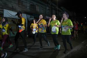 BIB: 
                            <button type="button" onclick="openModal(26217852)" class="btn btn-primary btn-sm float-right btn-popup" data-toggle="modal" data-target=".modal-high-quality">
                        <i class="fas fa-shopping-cart"></i> Add to Cart
                    </button>
                                            <button type="button" onclick="isThisMe(26217852, true)" class="btn btn-success btn-sm float-right btn-popup btn-isme hidden" data-toggle="tooltip" data-placement="bottom" title="นี่คือรูปของคุณใช่ไหม คลิกที่นี่เพื่อเอาเข้าอัลบั้ม">
                        <i class="fas fa-plus"></i> Add to album
                    </button>
                    <button type="button" onclick="isThisMe(26217852, false)" class="btn btn-warning btn-sm float-right btn-popup btn-isnotme hidden">
                        <i class="fas fa-ban"></i> Remove from album
                    </button>