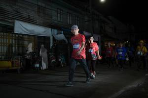 BIB: 
                            <button type="button" onclick="openModal(26219660)" class="btn btn-primary btn-sm float-right btn-popup" data-toggle="modal" data-target=".modal-high-quality">
                        <i class="fas fa-shopping-cart"></i> Add to Cart
                    </button>
                                            <button type="button" onclick="isThisMe(26219660, true)" class="btn btn-success btn-sm float-right btn-popup btn-isme hidden" data-toggle="tooltip" data-placement="bottom" title="นี่คือรูปของคุณใช่ไหม คลิกที่นี่เพื่อเอาเข้าอัลบั้ม">
                        <i class="fas fa-plus"></i> Add to album
                    </button>
                    <button type="button" onclick="isThisMe(26219660, false)" class="btn btn-warning btn-sm float-right btn-popup btn-isnotme hidden">
                        <i class="fas fa-ban"></i> Remove from album
                    </button>