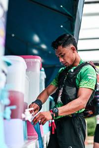 BIB: 
                            <button type="button" onclick="openModal(26460147)" class="btn btn-primary btn-sm float-right btn-popup" data-toggle="modal" data-target=".modal-high-quality">
                        <i class="fas fa-shopping-cart"></i> Add to Cart
                    </button>
                                            <button type="button" onclick="isThisMe(26460147, true)" class="btn btn-success btn-sm float-right btn-popup btn-isme hidden" data-toggle="tooltip" data-placement="bottom" title="นี่คือรูปของคุณใช่ไหม คลิกที่นี่เพื่อเอาเข้าอัลบั้ม">
                        <i class="fas fa-plus"></i> Add to album
                    </button>
                    <button type="button" onclick="isThisMe(26460147, false)" class="btn btn-warning btn-sm float-right btn-popup btn-isnotme hidden">
                        <i class="fas fa-ban"></i> Remove from album
                    </button>