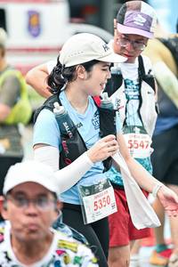 BIB: 
                            <button type="button" onclick="openModal(26461965)" class="btn btn-primary btn-sm float-right btn-popup" data-toggle="modal" data-target=".modal-high-quality">
                        <i class="fas fa-shopping-cart"></i> Add to Cart
                    </button>
                                            <button type="button" onclick="isThisMe(26461965, true)" class="btn btn-success btn-sm float-right btn-popup btn-isme hidden" data-toggle="tooltip" data-placement="bottom" title="นี่คือรูปของคุณใช่ไหม คลิกที่นี่เพื่อเอาเข้าอัลบั้ม">
                        <i class="fas fa-plus"></i> Add to album
                    </button>
                    <button type="button" onclick="isThisMe(26461965, false)" class="btn btn-warning btn-sm float-right btn-popup btn-isnotme hidden">
                        <i class="fas fa-ban"></i> Remove from album
                    </button>