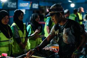 BIB: 
                            <button type="button" onclick="openModal(26459050)" class="btn btn-primary btn-sm float-right btn-popup" data-toggle="modal" data-target=".modal-high-quality">
                        <i class="fas fa-shopping-cart"></i> Add to Cart
                    </button>
                                            <button type="button" onclick="isThisMe(26459050, true)" class="btn btn-success btn-sm float-right btn-popup btn-isme hidden" data-toggle="tooltip" data-placement="bottom" title="นี่คือรูปของคุณใช่ไหม คลิกที่นี่เพื่อเอาเข้าอัลบั้ม">
                        <i class="fas fa-plus"></i> Add to album
                    </button>
                    <button type="button" onclick="isThisMe(26459050, false)" class="btn btn-warning btn-sm float-right btn-popup btn-isnotme hidden">
                        <i class="fas fa-ban"></i> Remove from album
                    </button>