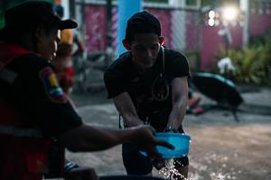 BIB: 
                            <button type="button" onclick="openModal(26459397)" class="btn btn-primary btn-sm float-right btn-popup" data-toggle="modal" data-target=".modal-high-quality">
                        <i class="fas fa-shopping-cart"></i> Add to Cart
                    </button>
                                            <button type="button" onclick="isThisMe(26459397, true)" class="btn btn-success btn-sm float-right btn-popup btn-isme hidden" data-toggle="tooltip" data-placement="bottom" title="นี่คือรูปของคุณใช่ไหม คลิกที่นี่เพื่อเอาเข้าอัลบั้ม">
                        <i class="fas fa-plus"></i> Add to album
                    </button>
                    <button type="button" onclick="isThisMe(26459397, false)" class="btn btn-warning btn-sm float-right btn-popup btn-isnotme hidden">
                        <i class="fas fa-ban"></i> Remove from album
                    </button>