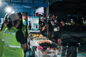 BIB: 
                            <button type="button" onclick="openModal(26459025)" class="btn btn-primary btn-sm float-right btn-popup" data-toggle="modal" data-target=".modal-high-quality">
                        <i class="fas fa-shopping-cart"></i> Add to Cart
                    </button>
                                            <button type="button" onclick="isThisMe(26459025, true)" class="btn btn-success btn-sm float-right btn-popup btn-isme hidden" data-toggle="tooltip" data-placement="bottom" title="นี่คือรูปของคุณใช่ไหม คลิกที่นี่เพื่อเอาเข้าอัลบั้ม">
                        <i class="fas fa-plus"></i> Add to album
                    </button>
                    <button type="button" onclick="isThisMe(26459025, false)" class="btn btn-warning btn-sm float-right btn-popup btn-isnotme hidden">
                        <i class="fas fa-ban"></i> Remove from album
                    </button>