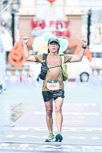 BIB: 
                            <button type="button" onclick="openModal(26472004)" class="btn btn-primary btn-sm float-right btn-popup" data-toggle="modal" data-target=".modal-high-quality">
                        <i class="fas fa-shopping-cart"></i> Add to Cart
                    </button>
                                            <button type="button" onclick="isThisMe(26472004, true)" class="btn btn-success btn-sm float-right btn-popup btn-isme hidden" data-toggle="tooltip" data-placement="bottom" title="นี่คือรูปของคุณใช่ไหม คลิกที่นี่เพื่อเอาเข้าอัลบั้ม">
                        <i class="fas fa-plus"></i> Add to album
                    </button>
                    <button type="button" onclick="isThisMe(26472004, false)" class="btn btn-warning btn-sm float-right btn-popup btn-isnotme hidden">
                        <i class="fas fa-ban"></i> Remove from album
                    </button>