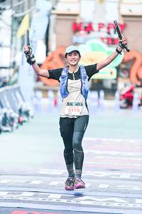 BIB: 
                            <button type="button" onclick="openModal(26472201)" class="btn btn-primary btn-sm float-right btn-popup" data-toggle="modal" data-target=".modal-high-quality">
                        <i class="fas fa-shopping-cart"></i> Add to Cart
                    </button>
                                            <button type="button" onclick="isThisMe(26472201, true)" class="btn btn-success btn-sm float-right btn-popup btn-isme hidden" data-toggle="tooltip" data-placement="bottom" title="นี่คือรูปของคุณใช่ไหม คลิกที่นี่เพื่อเอาเข้าอัลบั้ม">
                        <i class="fas fa-plus"></i> Add to album
                    </button>
                    <button type="button" onclick="isThisMe(26472201, false)" class="btn btn-warning btn-sm float-right btn-popup btn-isnotme hidden">
                        <i class="fas fa-ban"></i> Remove from album
                    </button>