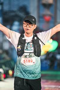 BIB: 
                            <button type="button" onclick="openModal(26474424)" class="btn btn-primary btn-sm float-right btn-popup" data-toggle="modal" data-target=".modal-high-quality">
                        <i class="fas fa-shopping-cart"></i> Add to Cart
                    </button>
                                            <button type="button" onclick="isThisMe(26474424, true)" class="btn btn-success btn-sm float-right btn-popup btn-isme hidden" data-toggle="tooltip" data-placement="bottom" title="นี่คือรูปของคุณใช่ไหม คลิกที่นี่เพื่อเอาเข้าอัลบั้ม">
                        <i class="fas fa-plus"></i> Add to album
                    </button>
                    <button type="button" onclick="isThisMe(26474424, false)" class="btn btn-warning btn-sm float-right btn-popup btn-isnotme hidden">
                        <i class="fas fa-ban"></i> Remove from album
                    </button>