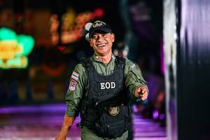 BIB: 
                            <button type="button" onclick="openModal(26482022)" class="btn btn-primary btn-sm float-right btn-popup" data-toggle="modal" data-target=".modal-high-quality">
                        <i class="fas fa-shopping-cart"></i> Add to Cart
                    </button>
                                            <button type="button" onclick="isThisMe(26482022, true)" class="btn btn-success btn-sm float-right btn-popup btn-isme hidden" data-toggle="tooltip" data-placement="bottom" title="นี่คือรูปของคุณใช่ไหม คลิกที่นี่เพื่อเอาเข้าอัลบั้ม">
                        <i class="fas fa-plus"></i> Add to album
                    </button>
                    <button type="button" onclick="isThisMe(26482022, false)" class="btn btn-warning btn-sm float-right btn-popup btn-isnotme hidden">
                        <i class="fas fa-ban"></i> Remove from album
                    </button>