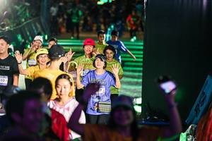 BIB: 
                            <button type="button" onclick="openModal(26342033)" class="btn btn-primary btn-sm float-right btn-popup" data-toggle="modal" data-target=".modal-high-quality">
                        <i class="fas fa-shopping-cart"></i> Add to Cart
                    </button>
                                            <button type="button" onclick="isThisMe(26342033, true)" class="btn btn-success btn-sm float-right btn-popup btn-isme hidden" data-toggle="tooltip" data-placement="bottom" title="นี่คือรูปของคุณใช่ไหม คลิกที่นี่เพื่อเอาเข้าอัลบั้ม">
                        <i class="fas fa-plus"></i> Add to album
                    </button>
                    <button type="button" onclick="isThisMe(26342033, false)" class="btn btn-warning btn-sm float-right btn-popup btn-isnotme hidden">
                        <i class="fas fa-ban"></i> Remove from album
                    </button>