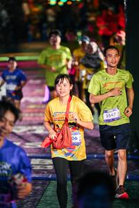 BIB: 
                            <button type="button" onclick="openModal(26339630)" class="btn btn-primary btn-sm float-right btn-popup" data-toggle="modal" data-target=".modal-high-quality">
                        <i class="fas fa-shopping-cart"></i> Add to Cart
                    </button>
                                            <button type="button" onclick="isThisMe(26339630, true)" class="btn btn-success btn-sm float-right btn-popup btn-isme hidden" data-toggle="tooltip" data-placement="bottom" title="นี่คือรูปของคุณใช่ไหม คลิกที่นี่เพื่อเอาเข้าอัลบั้ม">
                        <i class="fas fa-plus"></i> Add to album
                    </button>
                    <button type="button" onclick="isThisMe(26339630, false)" class="btn btn-warning btn-sm float-right btn-popup btn-isnotme hidden">
                        <i class="fas fa-ban"></i> Remove from album
                    </button>