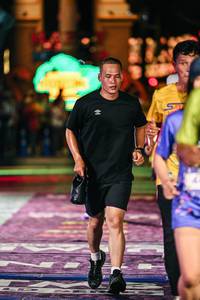 BIB: 
                            <button type="button" onclick="openModal(26338297)" class="btn btn-primary btn-sm float-right btn-popup" data-toggle="modal" data-target=".modal-high-quality">
                        <i class="fas fa-shopping-cart"></i> Add to Cart
                    </button>
                                            <button type="button" onclick="isThisMe(26338297, true)" class="btn btn-success btn-sm float-right btn-popup btn-isme hidden" data-toggle="tooltip" data-placement="bottom" title="นี่คือรูปของคุณใช่ไหม คลิกที่นี่เพื่อเอาเข้าอัลบั้ม">
                        <i class="fas fa-plus"></i> Add to album
                    </button>
                    <button type="button" onclick="isThisMe(26338297, false)" class="btn btn-warning btn-sm float-right btn-popup btn-isnotme hidden">
                        <i class="fas fa-ban"></i> Remove from album
                    </button>