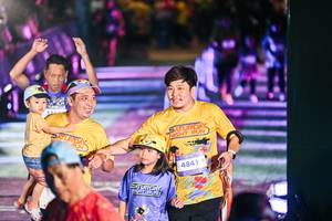 BIB: 
                            <button type="button" onclick="openModal(26342763)" class="btn btn-primary btn-sm float-right btn-popup" data-toggle="modal" data-target=".modal-high-quality">
                        <i class="fas fa-shopping-cart"></i> Add to Cart
                    </button>
                                            <button type="button" onclick="isThisMe(26342763, true)" class="btn btn-success btn-sm float-right btn-popup btn-isme hidden" data-toggle="tooltip" data-placement="bottom" title="นี่คือรูปของคุณใช่ไหม คลิกที่นี่เพื่อเอาเข้าอัลบั้ม">
                        <i class="fas fa-plus"></i> Add to album
                    </button>
                    <button type="button" onclick="isThisMe(26342763, false)" class="btn btn-warning btn-sm float-right btn-popup btn-isnotme hidden">
                        <i class="fas fa-ban"></i> Remove from album
                    </button>