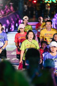 BIB: 
                            <button type="button" onclick="openModal(26341550)" class="btn btn-primary btn-sm float-right btn-popup" data-toggle="modal" data-target=".modal-high-quality">
                        <i class="fas fa-shopping-cart"></i> Add to Cart
                    </button>
                                            <button type="button" onclick="isThisMe(26341550, true)" class="btn btn-success btn-sm float-right btn-popup btn-isme hidden" data-toggle="tooltip" data-placement="bottom" title="นี่คือรูปของคุณใช่ไหม คลิกที่นี่เพื่อเอาเข้าอัลบั้ม">
                        <i class="fas fa-plus"></i> Add to album
                    </button>
                    <button type="button" onclick="isThisMe(26341550, false)" class="btn btn-warning btn-sm float-right btn-popup btn-isnotme hidden">
                        <i class="fas fa-ban"></i> Remove from album
                    </button>