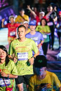 BIB: 
                            <button type="button" onclick="openModal(26338502)" class="btn btn-primary btn-sm float-right btn-popup" data-toggle="modal" data-target=".modal-high-quality">
                        <i class="fas fa-shopping-cart"></i> Add to Cart
                    </button>
                                            <button type="button" onclick="isThisMe(26338502, true)" class="btn btn-success btn-sm float-right btn-popup btn-isme hidden" data-toggle="tooltip" data-placement="bottom" title="นี่คือรูปของคุณใช่ไหม คลิกที่นี่เพื่อเอาเข้าอัลบั้ม">
                        <i class="fas fa-plus"></i> Add to album
                    </button>
                    <button type="button" onclick="isThisMe(26338502, false)" class="btn btn-warning btn-sm float-right btn-popup btn-isnotme hidden">
                        <i class="fas fa-ban"></i> Remove from album
                    </button>