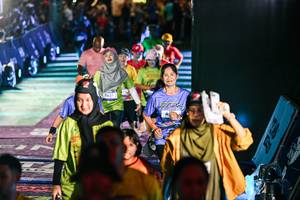 BIB: 
                            <button type="button" onclick="openModal(26341817)" class="btn btn-primary btn-sm float-right btn-popup" data-toggle="modal" data-target=".modal-high-quality">
                        <i class="fas fa-shopping-cart"></i> Add to Cart
                    </button>
                                            <button type="button" onclick="isThisMe(26341817, true)" class="btn btn-success btn-sm float-right btn-popup btn-isme hidden" data-toggle="tooltip" data-placement="bottom" title="นี่คือรูปของคุณใช่ไหม คลิกที่นี่เพื่อเอาเข้าอัลบั้ม">
                        <i class="fas fa-plus"></i> Add to album
                    </button>
                    <button type="button" onclick="isThisMe(26341817, false)" class="btn btn-warning btn-sm float-right btn-popup btn-isnotme hidden">
                        <i class="fas fa-ban"></i> Remove from album
                    </button>