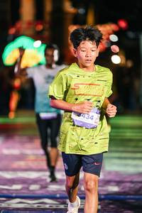 BIB: 
                            <button type="button" onclick="openModal(26337359)" class="btn btn-primary btn-sm float-right btn-popup" data-toggle="modal" data-target=".modal-high-quality">
                        <i class="fas fa-shopping-cart"></i> Add to Cart
                    </button>
                                            <button type="button" onclick="isThisMe(26337359, true)" class="btn btn-success btn-sm float-right btn-popup btn-isme hidden" data-toggle="tooltip" data-placement="bottom" title="นี่คือรูปของคุณใช่ไหม คลิกที่นี่เพื่อเอาเข้าอัลบั้ม">
                        <i class="fas fa-plus"></i> Add to album
                    </button>
                    <button type="button" onclick="isThisMe(26337359, false)" class="btn btn-warning btn-sm float-right btn-popup btn-isnotme hidden">
                        <i class="fas fa-ban"></i> Remove from album
                    </button>