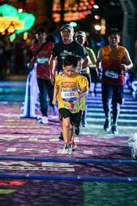 BIB: 
                            <button type="button" onclick="openModal(26338256)" class="btn btn-primary btn-sm float-right btn-popup" data-toggle="modal" data-target=".modal-high-quality">
                        <i class="fas fa-shopping-cart"></i> Add to Cart
                    </button>
                                            <button type="button" onclick="isThisMe(26338256, true)" class="btn btn-success btn-sm float-right btn-popup btn-isme hidden" data-toggle="tooltip" data-placement="bottom" title="นี่คือรูปของคุณใช่ไหม คลิกที่นี่เพื่อเอาเข้าอัลบั้ม">
                        <i class="fas fa-plus"></i> Add to album
                    </button>
                    <button type="button" onclick="isThisMe(26338256, false)" class="btn btn-warning btn-sm float-right btn-popup btn-isnotme hidden">
                        <i class="fas fa-ban"></i> Remove from album
                    </button>