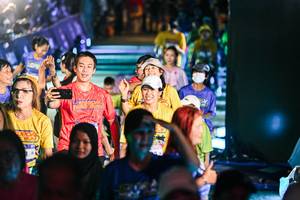 BIB: 
                            <button type="button" onclick="openModal(26342025)" class="btn btn-primary btn-sm float-right btn-popup" data-toggle="modal" data-target=".modal-high-quality">
                        <i class="fas fa-shopping-cart"></i> Add to Cart
                    </button>
                                            <button type="button" onclick="isThisMe(26342025, true)" class="btn btn-success btn-sm float-right btn-popup btn-isme hidden" data-toggle="tooltip" data-placement="bottom" title="นี่คือรูปของคุณใช่ไหม คลิกที่นี่เพื่อเอาเข้าอัลบั้ม">
                        <i class="fas fa-plus"></i> Add to album
                    </button>
                    <button type="button" onclick="isThisMe(26342025, false)" class="btn btn-warning btn-sm float-right btn-popup btn-isnotme hidden">
                        <i class="fas fa-ban"></i> Remove from album
                    </button>