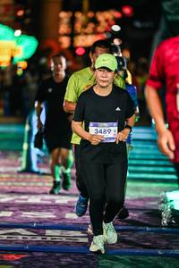 BIB: 
                            <button type="button" onclick="openModal(26338285)" class="btn btn-primary btn-sm float-right btn-popup" data-toggle="modal" data-target=".modal-high-quality">
                        <i class="fas fa-shopping-cart"></i> Add to Cart
                    </button>
                                            <button type="button" onclick="isThisMe(26338285, true)" class="btn btn-success btn-sm float-right btn-popup btn-isme hidden" data-toggle="tooltip" data-placement="bottom" title="นี่คือรูปของคุณใช่ไหม คลิกที่นี่เพื่อเอาเข้าอัลบั้ม">
                        <i class="fas fa-plus"></i> Add to album
                    </button>
                    <button type="button" onclick="isThisMe(26338285, false)" class="btn btn-warning btn-sm float-right btn-popup btn-isnotme hidden">
                        <i class="fas fa-ban"></i> Remove from album
                    </button>