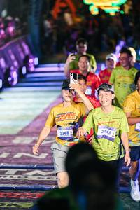 BIB: 
                            <button type="button" onclick="openModal(26339768)" class="btn btn-primary btn-sm float-right btn-popup" data-toggle="modal" data-target=".modal-high-quality">
                        <i class="fas fa-shopping-cart"></i> Add to Cart
                    </button>
                                            <button type="button" onclick="isThisMe(26339768, true)" class="btn btn-success btn-sm float-right btn-popup btn-isme hidden" data-toggle="tooltip" data-placement="bottom" title="นี่คือรูปของคุณใช่ไหม คลิกที่นี่เพื่อเอาเข้าอัลบั้ม">
                        <i class="fas fa-plus"></i> Add to album
                    </button>
                    <button type="button" onclick="isThisMe(26339768, false)" class="btn btn-warning btn-sm float-right btn-popup btn-isnotme hidden">
                        <i class="fas fa-ban"></i> Remove from album
                    </button>