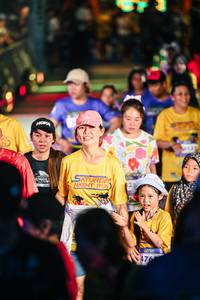 BIB: 
                            <button type="button" onclick="openModal(26340231)" class="btn btn-primary btn-sm float-right btn-popup" data-toggle="modal" data-target=".modal-high-quality">
                        <i class="fas fa-shopping-cart"></i> Add to Cart
                    </button>
                                            <button type="button" onclick="isThisMe(26340231, true)" class="btn btn-success btn-sm float-right btn-popup btn-isme hidden" data-toggle="tooltip" data-placement="bottom" title="นี่คือรูปของคุณใช่ไหม คลิกที่นี่เพื่อเอาเข้าอัลบั้ม">
                        <i class="fas fa-plus"></i> Add to album
                    </button>
                    <button type="button" onclick="isThisMe(26340231, false)" class="btn btn-warning btn-sm float-right btn-popup btn-isnotme hidden">
                        <i class="fas fa-ban"></i> Remove from album
                    </button>