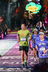 BIB: 
                            <button type="button" onclick="openModal(26338599)" class="btn btn-primary btn-sm float-right btn-popup" data-toggle="modal" data-target=".modal-high-quality">
                        <i class="fas fa-shopping-cart"></i> Add to Cart
                    </button>
                                            <button type="button" onclick="isThisMe(26338599, true)" class="btn btn-success btn-sm float-right btn-popup btn-isme hidden" data-toggle="tooltip" data-placement="bottom" title="นี่คือรูปของคุณใช่ไหม คลิกที่นี่เพื่อเอาเข้าอัลบั้ม">
                        <i class="fas fa-plus"></i> Add to album
                    </button>
                    <button type="button" onclick="isThisMe(26338599, false)" class="btn btn-warning btn-sm float-right btn-popup btn-isnotme hidden">
                        <i class="fas fa-ban"></i> Remove from album
                    </button>