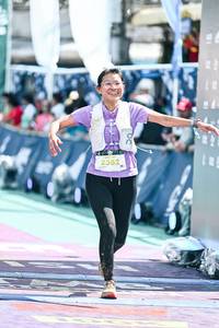 BIB: 
                            <button type="button" onclick="openModal(26489939)" class="btn btn-primary btn-sm float-right btn-popup" data-toggle="modal" data-target=".modal-high-quality">
                        <i class="fas fa-shopping-cart"></i> Add to Cart
                    </button>
                                            <button type="button" onclick="isThisMe(26489939, true)" class="btn btn-success btn-sm float-right btn-popup btn-isme hidden" data-toggle="tooltip" data-placement="bottom" title="นี่คือรูปของคุณใช่ไหม คลิกที่นี่เพื่อเอาเข้าอัลบั้ม">
                        <i class="fas fa-plus"></i> Add to album
                    </button>
                    <button type="button" onclick="isThisMe(26489939, false)" class="btn btn-warning btn-sm float-right btn-popup btn-isnotme hidden">
                        <i class="fas fa-ban"></i> Remove from album
                    </button>