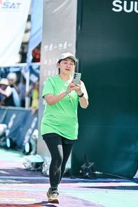 BIB: 
                            <button type="button" onclick="openModal(26490500)" class="btn btn-primary btn-sm float-right btn-popup" data-toggle="modal" data-target=".modal-high-quality">
                        <i class="fas fa-shopping-cart"></i> Add to Cart
                    </button>
                                            <button type="button" onclick="isThisMe(26490500, true)" class="btn btn-success btn-sm float-right btn-popup btn-isme hidden" data-toggle="tooltip" data-placement="bottom" title="นี่คือรูปของคุณใช่ไหม คลิกที่นี่เพื่อเอาเข้าอัลบั้ม">
                        <i class="fas fa-plus"></i> Add to album
                    </button>
                    <button type="button" onclick="isThisMe(26490500, false)" class="btn btn-warning btn-sm float-right btn-popup btn-isnotme hidden">
                        <i class="fas fa-ban"></i> Remove from album
                    </button>