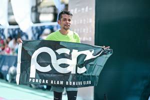 BIB: 
                            <button type="button" onclick="openModal(26489906)" class="btn btn-primary btn-sm float-right btn-popup" data-toggle="modal" data-target=".modal-high-quality">
                        <i class="fas fa-shopping-cart"></i> Add to Cart
                    </button>
                                            <button type="button" onclick="isThisMe(26489906, true)" class="btn btn-success btn-sm float-right btn-popup btn-isme hidden" data-toggle="tooltip" data-placement="bottom" title="นี่คือรูปของคุณใช่ไหม คลิกที่นี่เพื่อเอาเข้าอัลบั้ม">
                        <i class="fas fa-plus"></i> Add to album
                    </button>
                    <button type="button" onclick="isThisMe(26489906, false)" class="btn btn-warning btn-sm float-right btn-popup btn-isnotme hidden">
                        <i class="fas fa-ban"></i> Remove from album
                    </button>