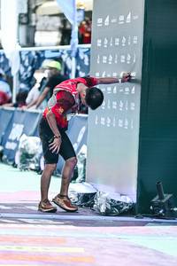 BIB: 
                            <button type="button" onclick="openModal(26491459)" class="btn btn-primary btn-sm float-right btn-popup" data-toggle="modal" data-target=".modal-high-quality">
                        <i class="fas fa-shopping-cart"></i> Add to Cart
                    </button>
                                            <button type="button" onclick="isThisMe(26491459, true)" class="btn btn-success btn-sm float-right btn-popup btn-isme hidden" data-toggle="tooltip" data-placement="bottom" title="นี่คือรูปของคุณใช่ไหม คลิกที่นี่เพื่อเอาเข้าอัลบั้ม">
                        <i class="fas fa-plus"></i> Add to album
                    </button>
                    <button type="button" onclick="isThisMe(26491459, false)" class="btn btn-warning btn-sm float-right btn-popup btn-isnotme hidden">
                        <i class="fas fa-ban"></i> Remove from album
                    </button>