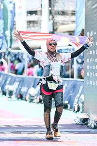 BIB: 
                            <button type="button" onclick="openModal(26493274)" class="btn btn-primary btn-sm float-right btn-popup" data-toggle="modal" data-target=".modal-high-quality">
                        <i class="fas fa-shopping-cart"></i> Add to Cart
                    </button>
                                            <button type="button" onclick="isThisMe(26493274, true)" class="btn btn-success btn-sm float-right btn-popup btn-isme hidden" data-toggle="tooltip" data-placement="bottom" title="นี่คือรูปของคุณใช่ไหม คลิกที่นี่เพื่อเอาเข้าอัลบั้ม">
                        <i class="fas fa-plus"></i> Add to album
                    </button>
                    <button type="button" onclick="isThisMe(26493274, false)" class="btn btn-warning btn-sm float-right btn-popup btn-isnotme hidden">
                        <i class="fas fa-ban"></i> Remove from album
                    </button>