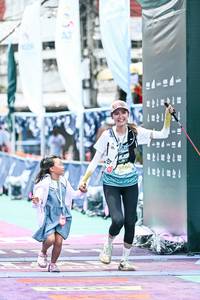 BIB: 
                            <button type="button" onclick="openModal(26495986)" class="btn btn-primary btn-sm float-right btn-popup" data-toggle="modal" data-target=".modal-high-quality">
                        <i class="fas fa-shopping-cart"></i> Add to Cart
                    </button>
                                            <button type="button" onclick="isThisMe(26495986, true)" class="btn btn-success btn-sm float-right btn-popup btn-isme hidden" data-toggle="tooltip" data-placement="bottom" title="นี่คือรูปของคุณใช่ไหม คลิกที่นี่เพื่อเอาเข้าอัลบั้ม">
                        <i class="fas fa-plus"></i> Add to album
                    </button>
                    <button type="button" onclick="isThisMe(26495986, false)" class="btn btn-warning btn-sm float-right btn-popup btn-isnotme hidden">
                        <i class="fas fa-ban"></i> Remove from album
                    </button>