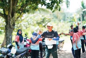 BIB: 
                            <button type="button" onclick="openModal(26302618)" class="btn btn-primary btn-sm float-right btn-popup" data-toggle="modal" data-target=".modal-high-quality">
                        <i class="fas fa-shopping-cart"></i> Add to Cart
                    </button>
                                            <button type="button" onclick="isThisMe(26302618, true)" class="btn btn-success btn-sm float-right btn-popup btn-isme hidden" data-toggle="tooltip" data-placement="bottom" title="นี่คือรูปของคุณใช่ไหม คลิกที่นี่เพื่อเอาเข้าอัลบั้ม">
                        <i class="fas fa-plus"></i> Add to album
                    </button>
                    <button type="button" onclick="isThisMe(26302618, false)" class="btn btn-warning btn-sm float-right btn-popup btn-isnotme hidden">
                        <i class="fas fa-ban"></i> Remove from album
                    </button>