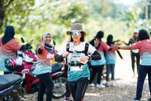 BIB: 
                            <button type="button" onclick="openModal(26302675)" class="btn btn-primary btn-sm float-right btn-popup" data-toggle="modal" data-target=".modal-high-quality">
                        <i class="fas fa-shopping-cart"></i> Add to Cart
                    </button>
                                            <button type="button" onclick="isThisMe(26302675, true)" class="btn btn-success btn-sm float-right btn-popup btn-isme hidden" data-toggle="tooltip" data-placement="bottom" title="นี่คือรูปของคุณใช่ไหม คลิกที่นี่เพื่อเอาเข้าอัลบั้ม">
                        <i class="fas fa-plus"></i> Add to album
                    </button>
                    <button type="button" onclick="isThisMe(26302675, false)" class="btn btn-warning btn-sm float-right btn-popup btn-isnotme hidden">
                        <i class="fas fa-ban"></i> Remove from album
                    </button>