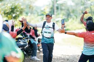 BIB: 
                            <button type="button" onclick="openModal(26301825)" class="btn btn-primary btn-sm float-right btn-popup" data-toggle="modal" data-target=".modal-high-quality">
                        <i class="fas fa-shopping-cart"></i> Add to Cart
                    </button>
                                            <button type="button" onclick="isThisMe(26301825, true)" class="btn btn-success btn-sm float-right btn-popup btn-isme hidden" data-toggle="tooltip" data-placement="bottom" title="นี่คือรูปของคุณใช่ไหม คลิกที่นี่เพื่อเอาเข้าอัลบั้ม">
                        <i class="fas fa-plus"></i> Add to album
                    </button>
                    <button type="button" onclick="isThisMe(26301825, false)" class="btn btn-warning btn-sm float-right btn-popup btn-isnotme hidden">
                        <i class="fas fa-ban"></i> Remove from album
                    </button>