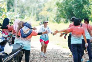 BIB: 
                            <button type="button" onclick="openModal(26301810)" class="btn btn-primary btn-sm float-right btn-popup" data-toggle="modal" data-target=".modal-high-quality">
                        <i class="fas fa-shopping-cart"></i> Add to Cart
                    </button>
                                            <button type="button" onclick="isThisMe(26301810, true)" class="btn btn-success btn-sm float-right btn-popup btn-isme hidden" data-toggle="tooltip" data-placement="bottom" title="นี่คือรูปของคุณใช่ไหม คลิกที่นี่เพื่อเอาเข้าอัลบั้ม">
                        <i class="fas fa-plus"></i> Add to album
                    </button>
                    <button type="button" onclick="isThisMe(26301810, false)" class="btn btn-warning btn-sm float-right btn-popup btn-isnotme hidden">
                        <i class="fas fa-ban"></i> Remove from album
                    </button>