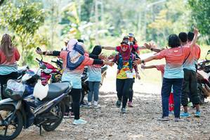 BIB: 
                            <button type="button" onclick="openModal(26300978)" class="btn btn-primary btn-sm float-right btn-popup" data-toggle="modal" data-target=".modal-high-quality">
                        <i class="fas fa-shopping-cart"></i> Add to Cart
                    </button>
                                            <button type="button" onclick="isThisMe(26300978, true)" class="btn btn-success btn-sm float-right btn-popup btn-isme hidden" data-toggle="tooltip" data-placement="bottom" title="นี่คือรูปของคุณใช่ไหม คลิกที่นี่เพื่อเอาเข้าอัลบั้ม">
                        <i class="fas fa-plus"></i> Add to album
                    </button>
                    <button type="button" onclick="isThisMe(26300978, false)" class="btn btn-warning btn-sm float-right btn-popup btn-isnotme hidden">
                        <i class="fas fa-ban"></i> Remove from album
                    </button>