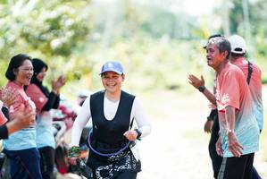 BIB: 
                            <button type="button" onclick="openModal(26303420)" class="btn btn-primary btn-sm float-right btn-popup" data-toggle="modal" data-target=".modal-high-quality">
                        <i class="fas fa-shopping-cart"></i> Add to Cart
                    </button>
                                            <button type="button" onclick="isThisMe(26303420, true)" class="btn btn-success btn-sm float-right btn-popup btn-isme hidden" data-toggle="tooltip" data-placement="bottom" title="นี่คือรูปของคุณใช่ไหม คลิกที่นี่เพื่อเอาเข้าอัลบั้ม">
                        <i class="fas fa-plus"></i> Add to album
                    </button>
                    <button type="button" onclick="isThisMe(26303420, false)" class="btn btn-warning btn-sm float-right btn-popup btn-isnotme hidden">
                        <i class="fas fa-ban"></i> Remove from album
                    </button>