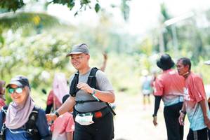 BIB: 
                            <button type="button" onclick="openModal(26302760)" class="btn btn-primary btn-sm float-right btn-popup" data-toggle="modal" data-target=".modal-high-quality">
                        <i class="fas fa-shopping-cart"></i> Add to Cart
                    </button>
                                            <button type="button" onclick="isThisMe(26302760, true)" class="btn btn-success btn-sm float-right btn-popup btn-isme hidden" data-toggle="tooltip" data-placement="bottom" title="นี่คือรูปของคุณใช่ไหม คลิกที่นี่เพื่อเอาเข้าอัลบั้ม">
                        <i class="fas fa-plus"></i> Add to album
                    </button>
                    <button type="button" onclick="isThisMe(26302760, false)" class="btn btn-warning btn-sm float-right btn-popup btn-isnotme hidden">
                        <i class="fas fa-ban"></i> Remove from album
                    </button>