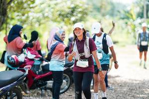 BIB: 
                            <button type="button" onclick="openModal(26302691)" class="btn btn-primary btn-sm float-right btn-popup" data-toggle="modal" data-target=".modal-high-quality">
                        <i class="fas fa-shopping-cart"></i> Add to Cart
                    </button>
                                            <button type="button" onclick="isThisMe(26302691, true)" class="btn btn-success btn-sm float-right btn-popup btn-isme hidden" data-toggle="tooltip" data-placement="bottom" title="นี่คือรูปของคุณใช่ไหม คลิกที่นี่เพื่อเอาเข้าอัลบั้ม">
                        <i class="fas fa-plus"></i> Add to album
                    </button>
                    <button type="button" onclick="isThisMe(26302691, false)" class="btn btn-warning btn-sm float-right btn-popup btn-isnotme hidden">
                        <i class="fas fa-ban"></i> Remove from album
                    </button>