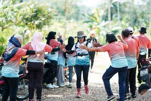 BIB: 
                            <button type="button" onclick="openModal(26302662)" class="btn btn-primary btn-sm float-right btn-popup" data-toggle="modal" data-target=".modal-high-quality">
                        <i class="fas fa-shopping-cart"></i> Add to Cart
                    </button>
                                            <button type="button" onclick="isThisMe(26302662, true)" class="btn btn-success btn-sm float-right btn-popup btn-isme hidden" data-toggle="tooltip" data-placement="bottom" title="นี่คือรูปของคุณใช่ไหม คลิกที่นี่เพื่อเอาเข้าอัลบั้ม">
                        <i class="fas fa-plus"></i> Add to album
                    </button>
                    <button type="button" onclick="isThisMe(26302662, false)" class="btn btn-warning btn-sm float-right btn-popup btn-isnotme hidden">
                        <i class="fas fa-ban"></i> Remove from album
                    </button>