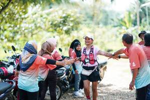 BIB: 
                            <button type="button" onclick="openModal(26302650)" class="btn btn-primary btn-sm float-right btn-popup" data-toggle="modal" data-target=".modal-high-quality">
                        <i class="fas fa-shopping-cart"></i> Add to Cart
                    </button>
                                            <button type="button" onclick="isThisMe(26302650, true)" class="btn btn-success btn-sm float-right btn-popup btn-isme hidden" data-toggle="tooltip" data-placement="bottom" title="นี่คือรูปของคุณใช่ไหม คลิกที่นี่เพื่อเอาเข้าอัลบั้ม">
                        <i class="fas fa-plus"></i> Add to album
                    </button>
                    <button type="button" onclick="isThisMe(26302650, false)" class="btn btn-warning btn-sm float-right btn-popup btn-isnotme hidden">
                        <i class="fas fa-ban"></i> Remove from album
                    </button>