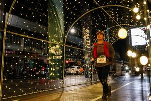 BIB: 
                            <button type="button" onclick="openModal(26278529)" class="btn btn-primary btn-sm float-right btn-popup" data-toggle="modal" data-target=".modal-high-quality">
                        <i class="fas fa-shopping-cart"></i> Add to Cart
                    </button>
                                            <button type="button" onclick="isThisMe(26278529, true)" class="btn btn-success btn-sm float-right btn-popup btn-isme hidden" data-toggle="tooltip" data-placement="bottom" title="นี่คือรูปของคุณใช่ไหม คลิกที่นี่เพื่อเอาเข้าอัลบั้ม">
                        <i class="fas fa-plus"></i> Add to album
                    </button>
                    <button type="button" onclick="isThisMe(26278529, false)" class="btn btn-warning btn-sm float-right btn-popup btn-isnotme hidden">
                        <i class="fas fa-ban"></i> Remove from album
                    </button>