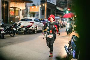 BIB: 
                            <button type="button" onclick="openModal(26492045)" class="btn btn-primary btn-sm float-right btn-popup" data-toggle="modal" data-target=".modal-high-quality">
                        <i class="fas fa-shopping-cart"></i> Add to Cart
                    </button>
                                            <button type="button" onclick="isThisMe(26492045, true)" class="btn btn-success btn-sm float-right btn-popup btn-isme hidden" data-toggle="tooltip" data-placement="bottom" title="นี่คือรูปของคุณใช่ไหม คลิกที่นี่เพื่อเอาเข้าอัลบั้ม">
                        <i class="fas fa-plus"></i> Add to album
                    </button>
                    <button type="button" onclick="isThisMe(26492045, false)" class="btn btn-warning btn-sm float-right btn-popup btn-isnotme hidden">
                        <i class="fas fa-ban"></i> Remove from album
                    </button>