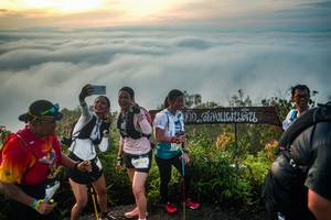 BIB: 
                            <button type="button" onclick="openModal(26476672)" class="btn btn-primary btn-sm float-right btn-popup" data-toggle="modal" data-target=".modal-high-quality">
                        <i class="fas fa-shopping-cart"></i> Add to Cart
                    </button>
                                            <button type="button" onclick="isThisMe(26476672, true)" class="btn btn-success btn-sm float-right btn-popup btn-isme hidden" data-toggle="tooltip" data-placement="bottom" title="นี่คือรูปของคุณใช่ไหม คลิกที่นี่เพื่อเอาเข้าอัลบั้ม">
                        <i class="fas fa-plus"></i> Add to album
                    </button>
                    <button type="button" onclick="isThisMe(26476672, false)" class="btn btn-warning btn-sm float-right btn-popup btn-isnotme hidden">
                        <i class="fas fa-ban"></i> Remove from album
                    </button>