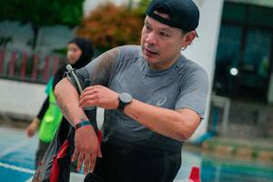 BIB: 
                            <button type="button" onclick="openModal(26210468)" class="btn btn-primary btn-sm float-right btn-popup" data-toggle="modal" data-target=".modal-high-quality">
                        <i class="fas fa-shopping-cart"></i> Add to Cart
                    </button>
                                            <button type="button" onclick="isThisMe(26210468, true)" class="btn btn-success btn-sm float-right btn-popup btn-isme hidden" data-toggle="tooltip" data-placement="bottom" title="นี่คือรูปของคุณใช่ไหม คลิกที่นี่เพื่อเอาเข้าอัลบั้ม">
                        <i class="fas fa-plus"></i> Add to album
                    </button>
                    <button type="button" onclick="isThisMe(26210468, false)" class="btn btn-warning btn-sm float-right btn-popup btn-isnotme hidden">
                        <i class="fas fa-ban"></i> Remove from album
                    </button>