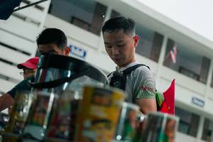 BIB: 
                            <button type="button" onclick="openModal(26210134)" class="btn btn-primary btn-sm float-right btn-popup" data-toggle="modal" data-target=".modal-high-quality">
                        <i class="fas fa-shopping-cart"></i> Add to Cart
                    </button>
                                            <button type="button" onclick="isThisMe(26210134, true)" class="btn btn-success btn-sm float-right btn-popup btn-isme hidden" data-toggle="tooltip" data-placement="bottom" title="นี่คือรูปของคุณใช่ไหม คลิกที่นี่เพื่อเอาเข้าอัลบั้ม">
                        <i class="fas fa-plus"></i> Add to album
                    </button>
                    <button type="button" onclick="isThisMe(26210134, false)" class="btn btn-warning btn-sm float-right btn-popup btn-isnotme hidden">
                        <i class="fas fa-ban"></i> Remove from album
                    </button>